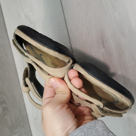 Abeo Womens Crescent Syone Leather Hook&loop Sandals shoes sz 6N - Picture 5 of 13